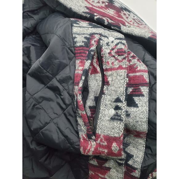Duluth Trading Women's Sz 2XL Aztec Festivest Sherpa Collar Vest Quilt Lining - Picture 12 of 13